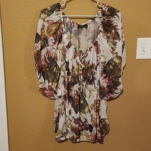 Blouse with flowers